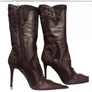 Italian designer Studded Heeled Boots